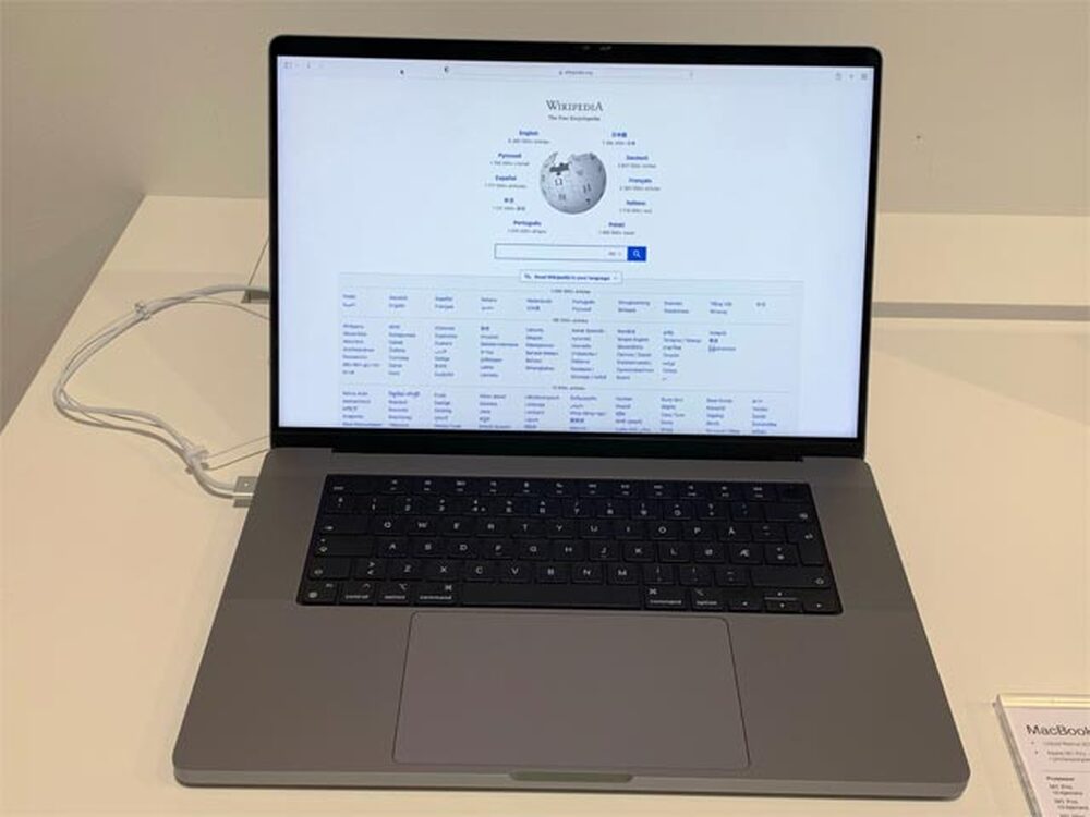 Olcsó notebook: Apple MacBook Pro 14.1 A1708 a Dr-PC-től