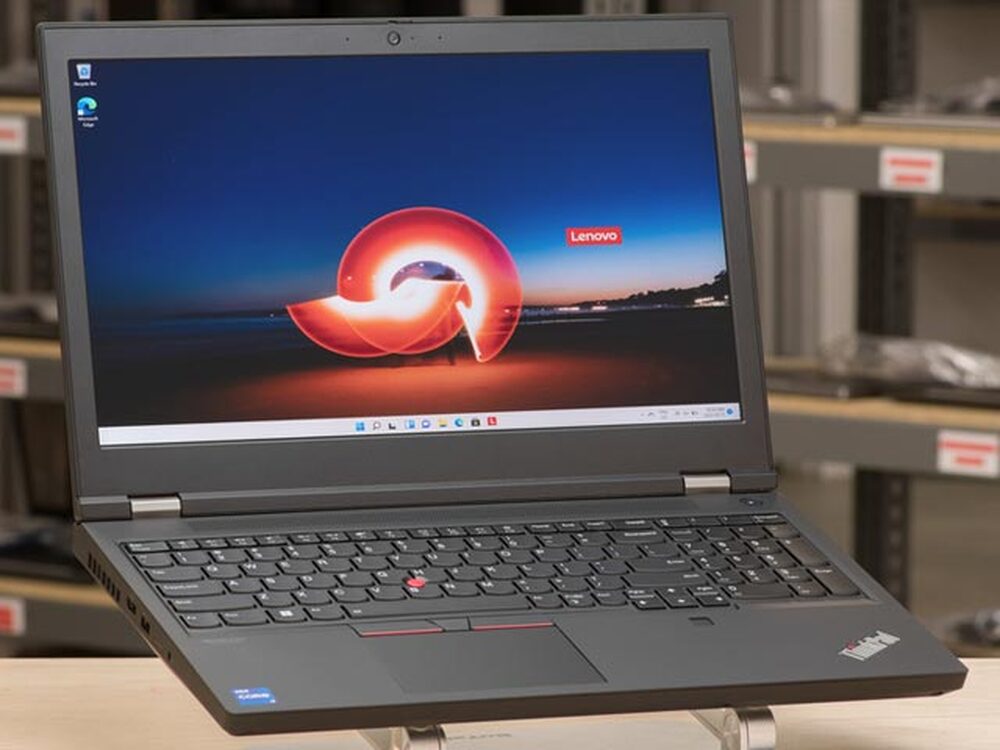 Felújított laptop: Lenovo ThinkPad P15 G2 (ÁFÁS) -10.4