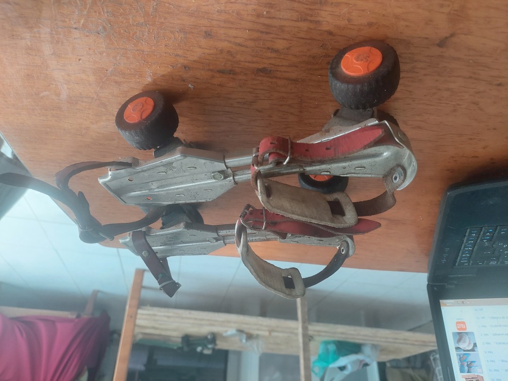 Retro görkorcsolya (4kerék)