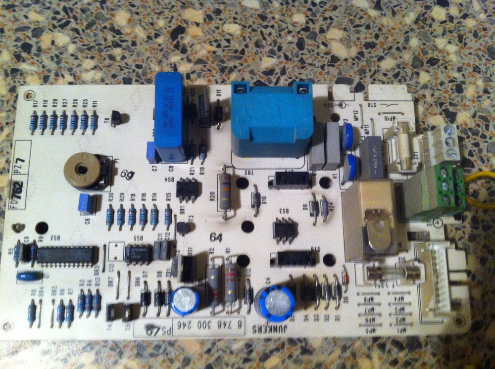 Junkers zw20 kd23 és zw20 ke23 kombi cirkó vezérlő panel elektronika