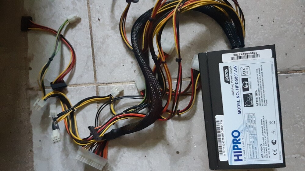 Hipro HPD5801AW 580W számítógép tápegység működő