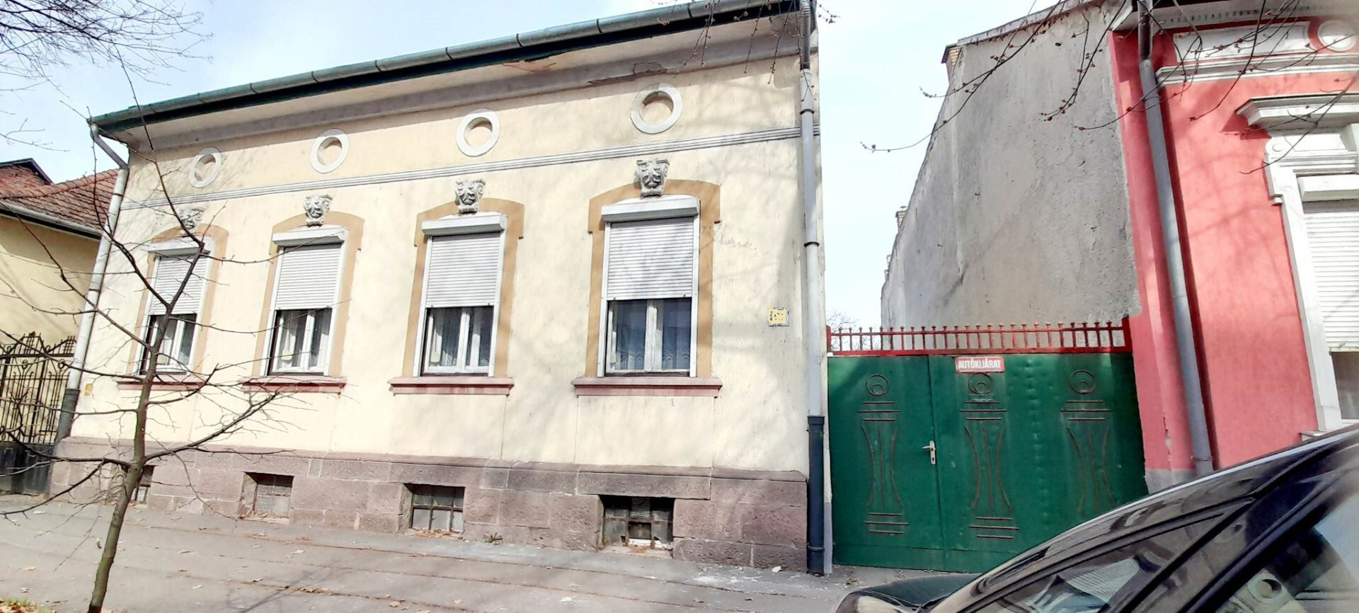 3 szobás nappalis  jó állapotú családi ház eladó Sátoraljaújhelyen