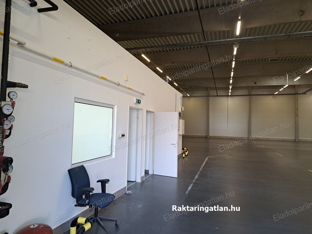 Raktár és iroda kiadó 883 m2 IX kerület Budapest Ferencváros 