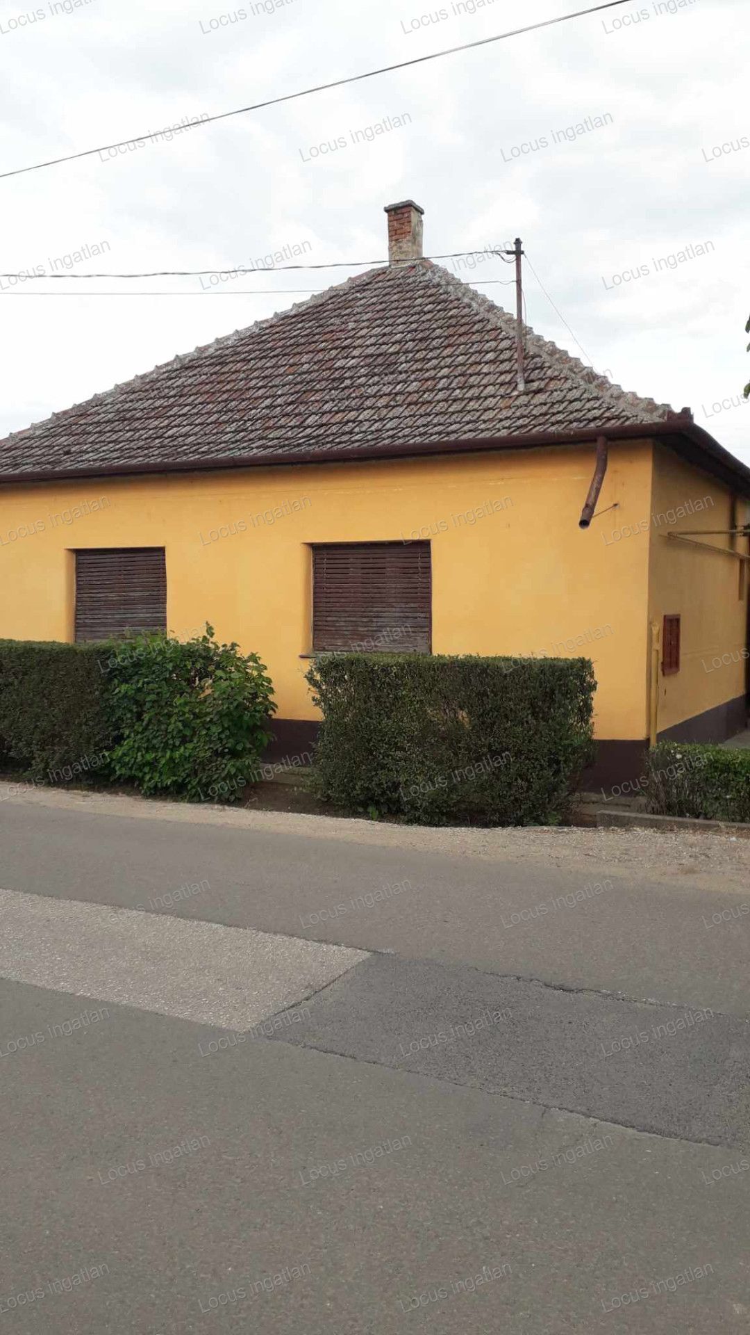 Kengyelen 2 szobás családi ház eladó