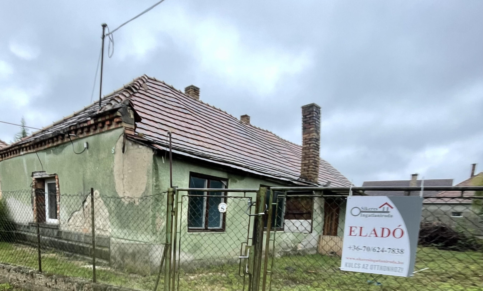 Eladó felújítandó / bontandó családi ház! 