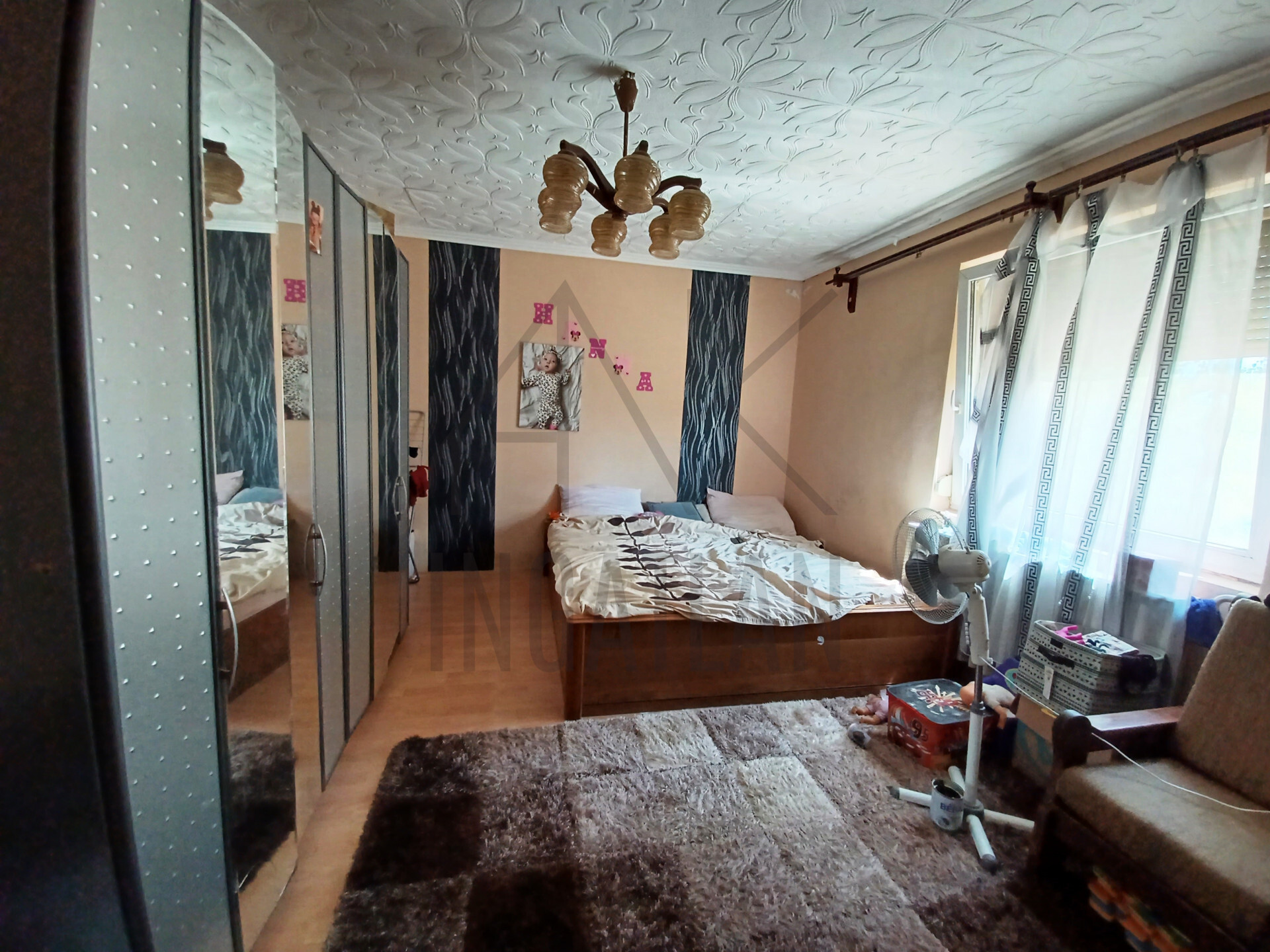 Nyíregyházán, 5 szoba+ nappalis családi ház eladó