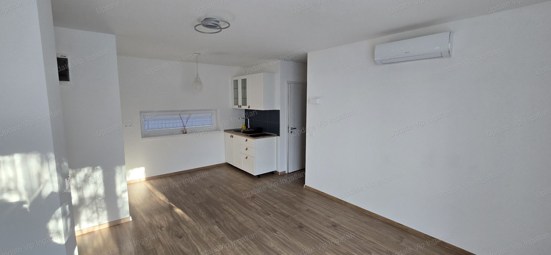 SIÓFOK SÓSTÓN VÍZKÖZELI, BELSŐ WELLNESSES APARTMAN ELADÓ!