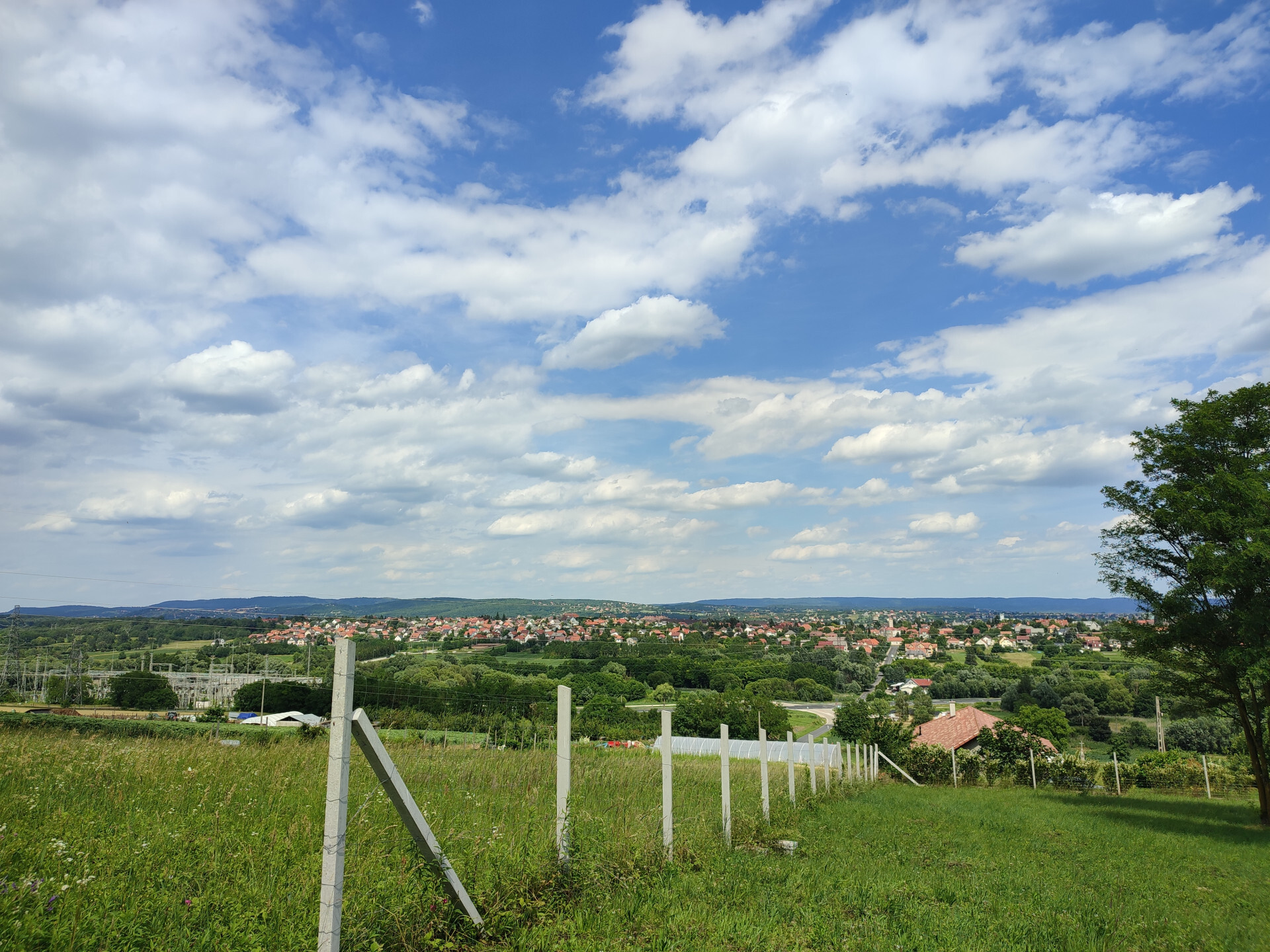 Felsőpáhokon csodás panorámával rendelkező építési telek eladó!