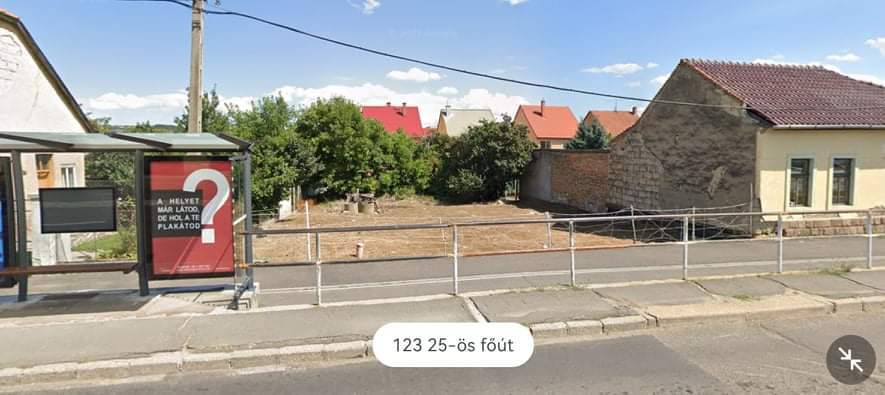 Eger Lajosvárosi részén lakóövezeti telek eladó!