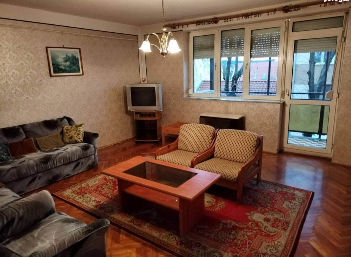 UTOLSÓ LEHETŐSÉG! CSOK-ra alkalmas ingatlan. Eger Károlyvárosban kínálom eladásra ezt a 3szobás lakást!