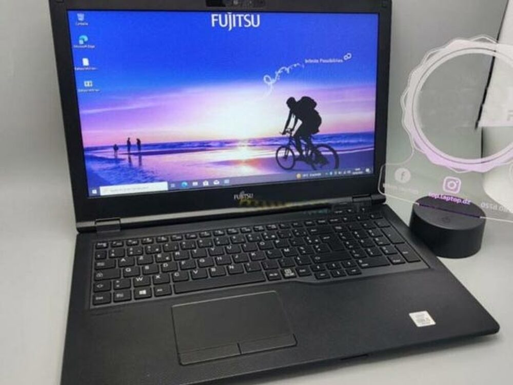100%-os pozitiv cégtől: Fujitsu LifeBook E5510 a Dr-PC-től