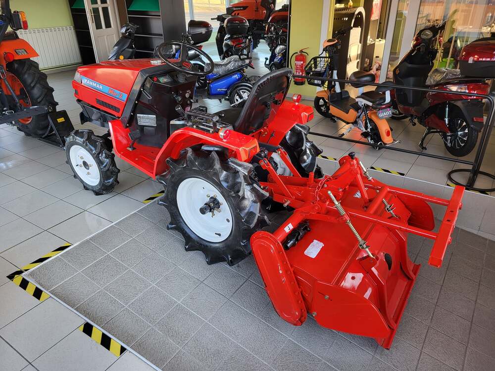 Yanmar Ke-2 felújított japán kistraktor ajándék talajmaróval