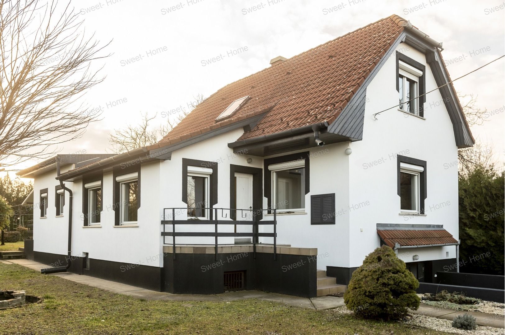 Kiadó Családi ház és Munkásszállás!