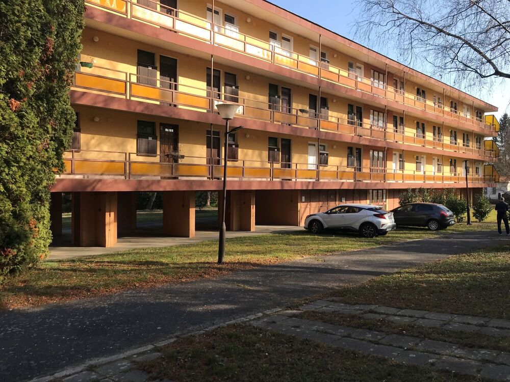 Keszthelyen 26 m2-es üdülő apartman eladó
