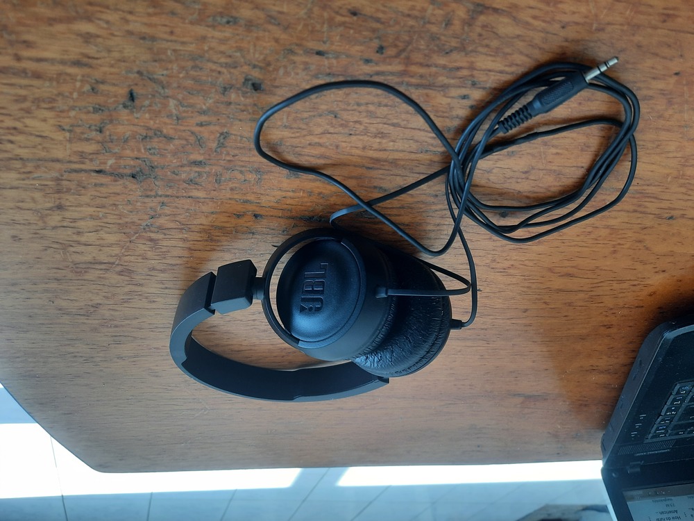 JBL fejhallgató