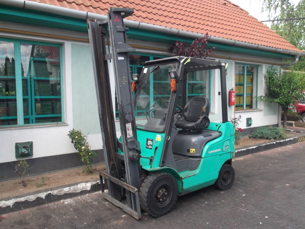 Eladó Mitsubishi 1,5 tonnás targonca (V-2334)