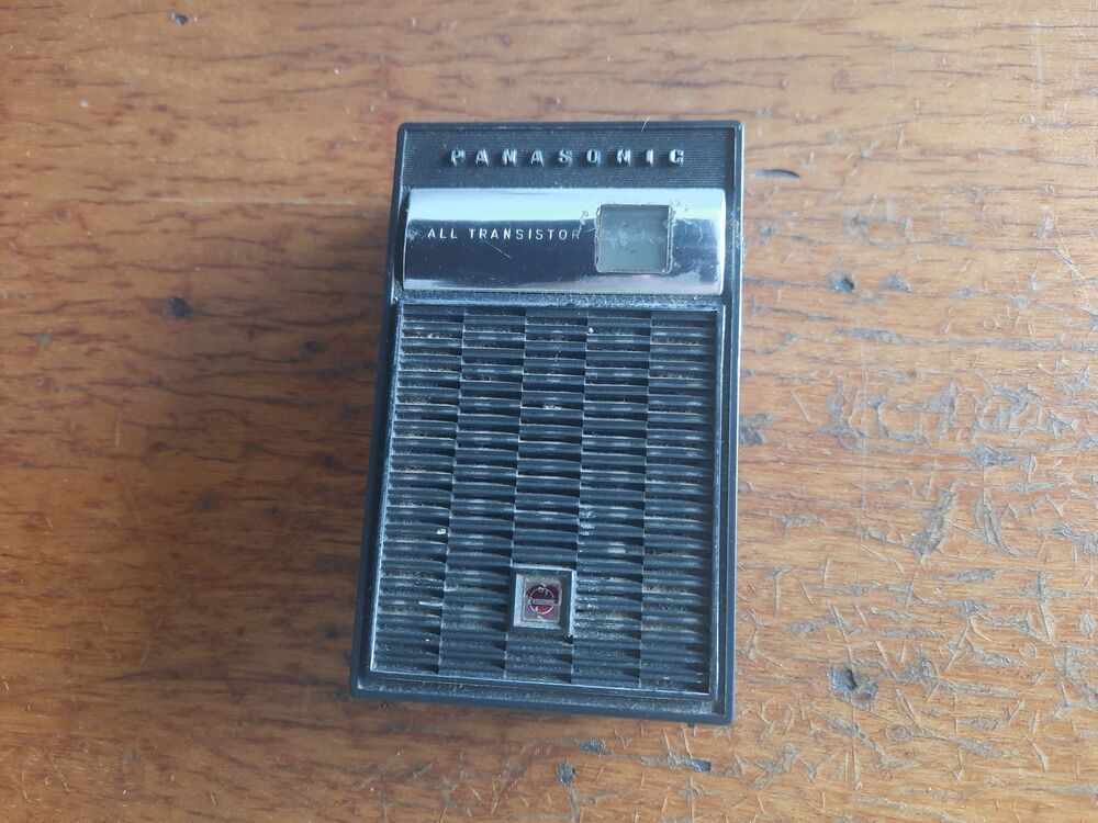 retro Panasonic R-1076 zsebrádió