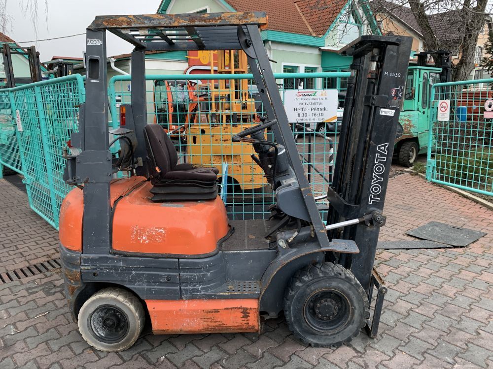 Toyota 1,5 tonnás targonca (V-2378)