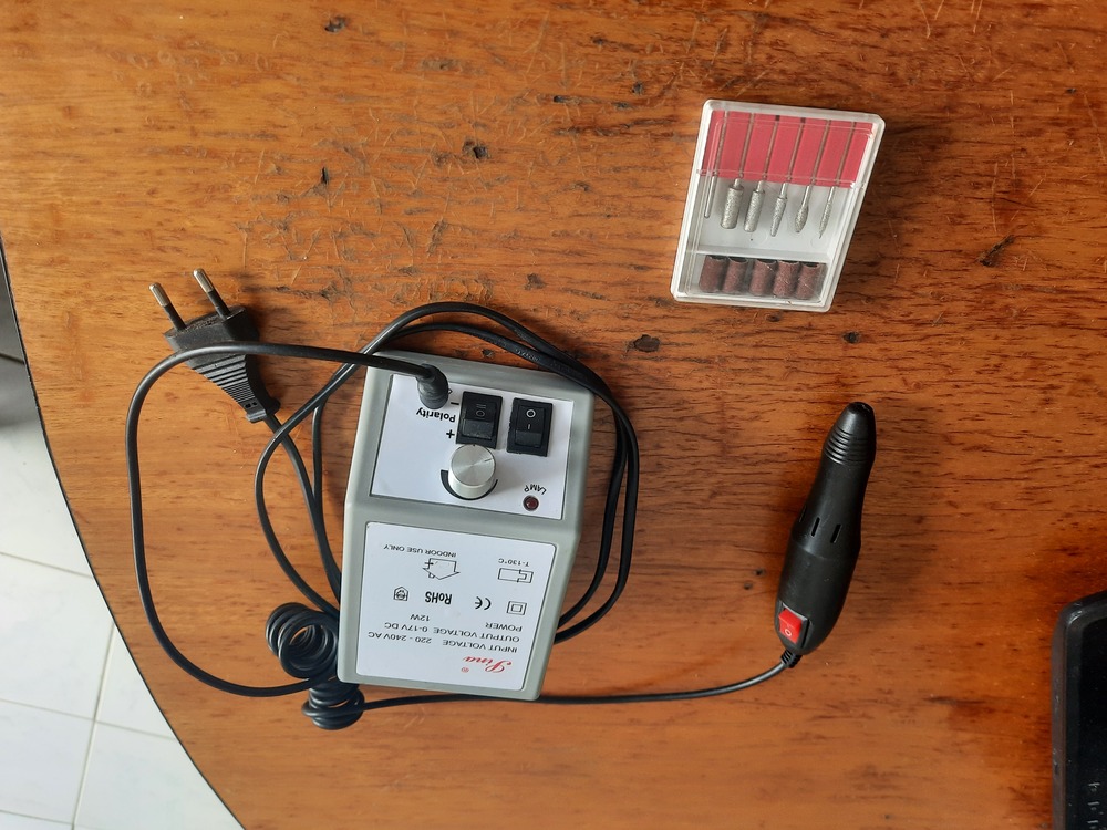 Rahel Lina 2000 Professzionális Körömreszelő, gravirozó,elektromos, 20 000 forgás / perc