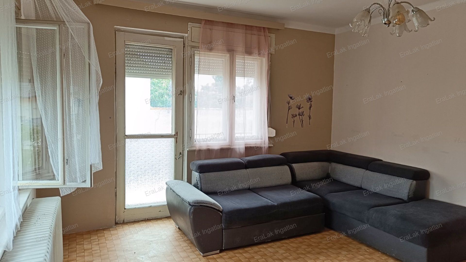 Felújítandó családi ház eladó Győr-Gyirmóton – nagy lehetőség rejtett értékekkel!
