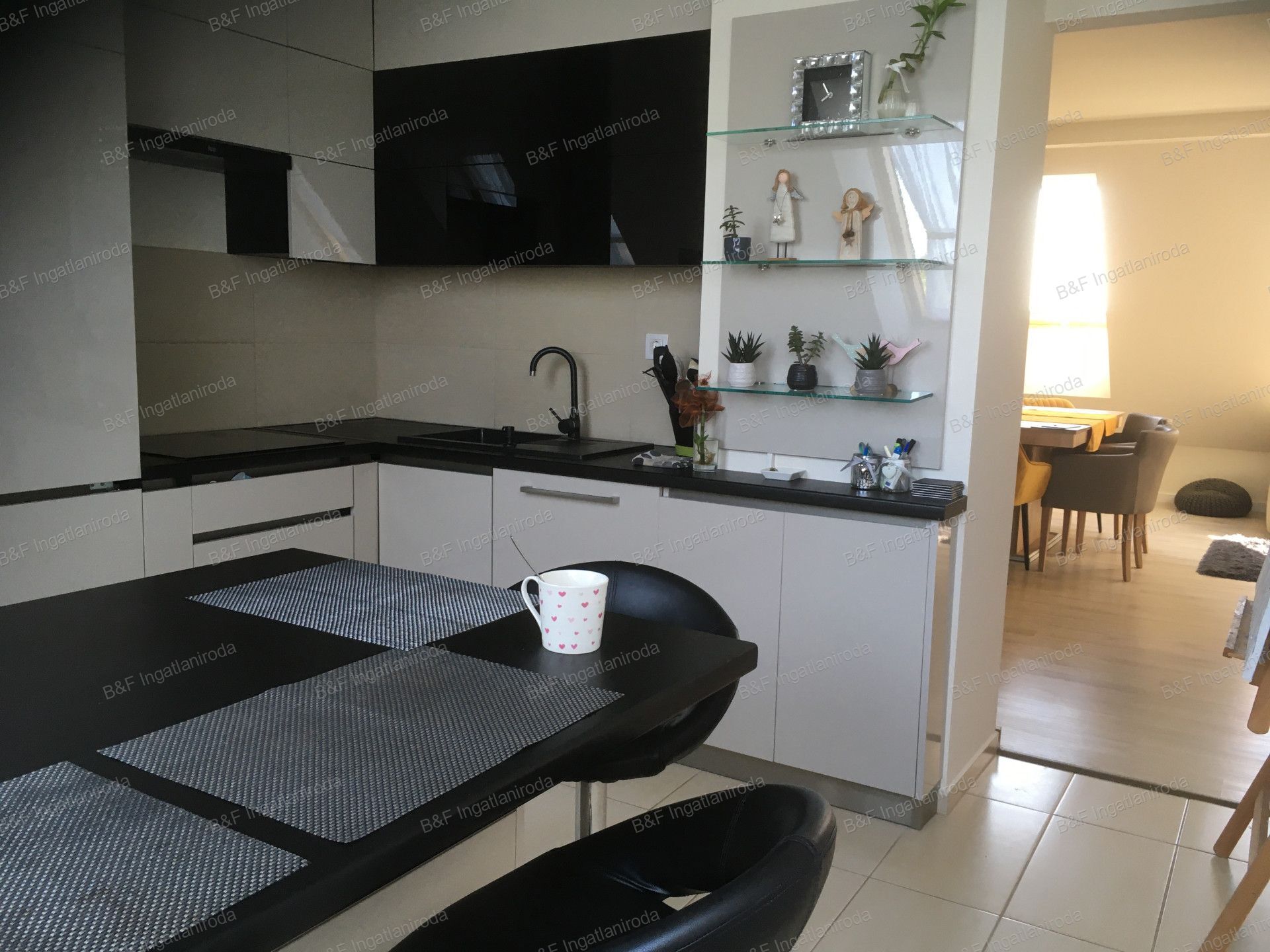 Hajdúszoboszlón Újszerű 4+1 szobás lakás