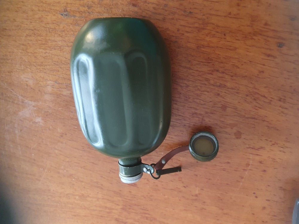 Retro katonai kulacs (1962)