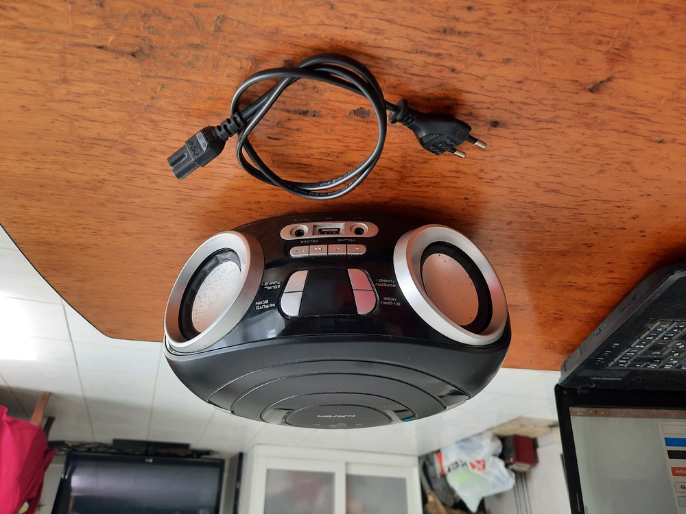 Navon NPB200 Boombox, FM Bluetooth, USB/SD/AUX zenelejátszó,rádió