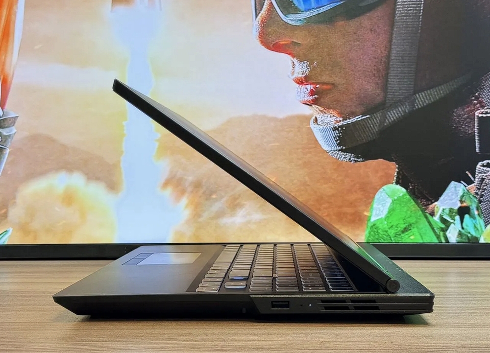 Jó áron Lenovo Legion gamer laptop eladó Dupla hűtés és 6 magos