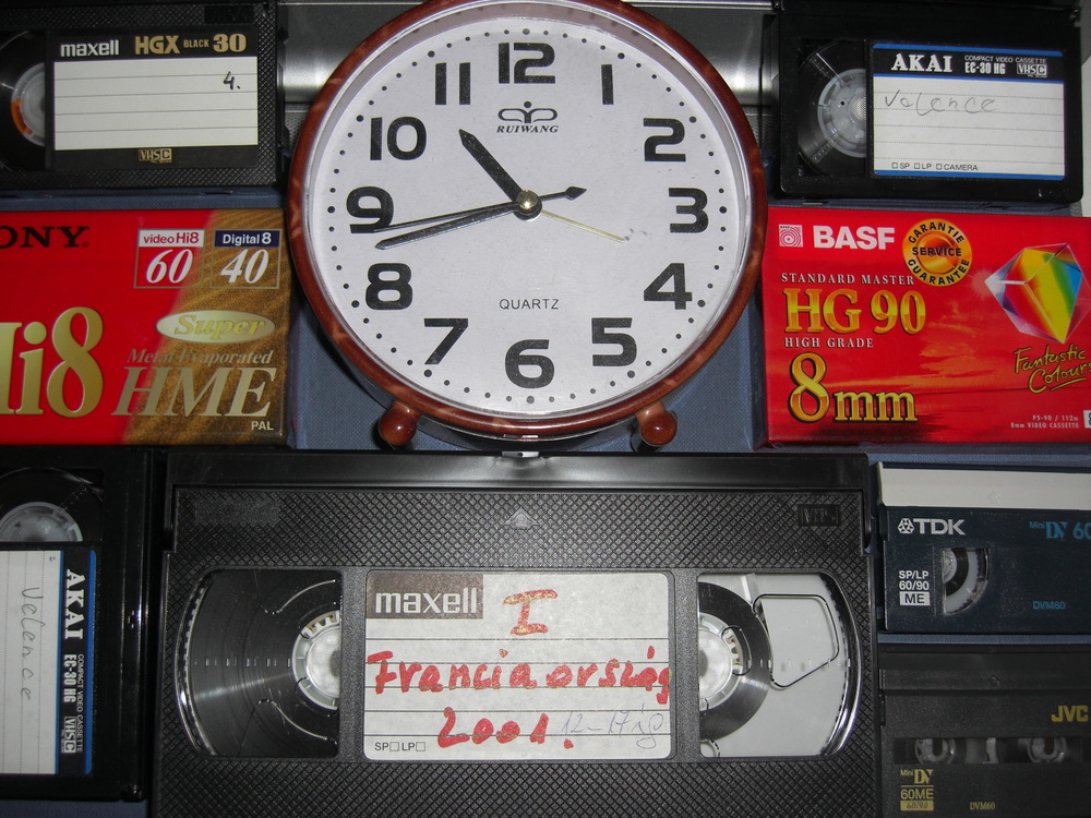 Digitalizálás: 30-50 éve VHS és más tipusú videókazettára készült családi,utazási és hangfelvételek mentése SMART tv-n lejátszható pendrive-ra Debrecen!