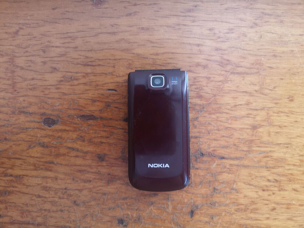 Nokia 2720a2 telefon