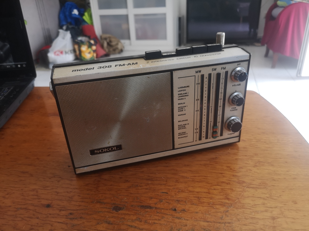 retro Sokol 308 FM AM rádió
