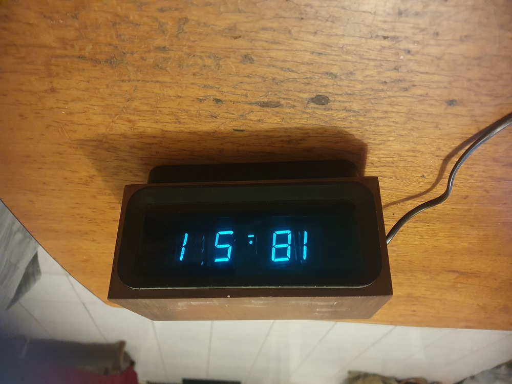 retro orosz Elektronika asztali óra