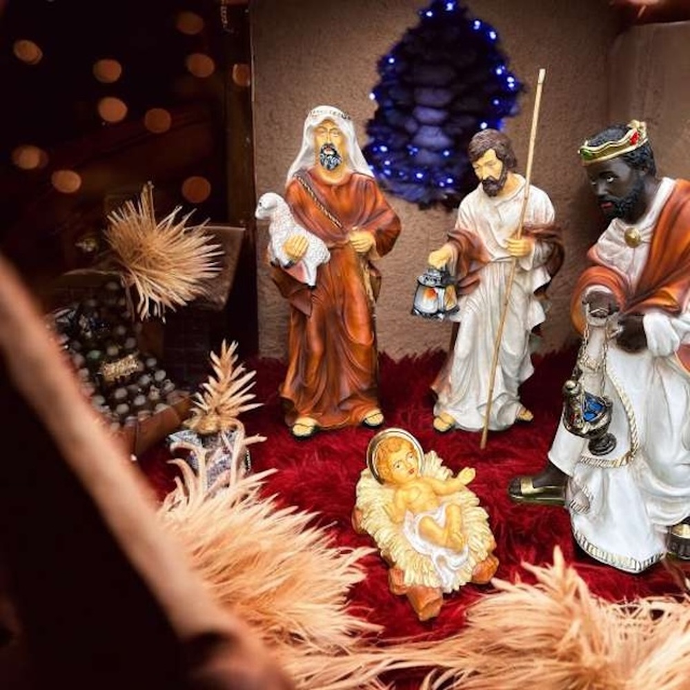 Betlehemi nagy figurák eladók – kültéri és beltéri használatra