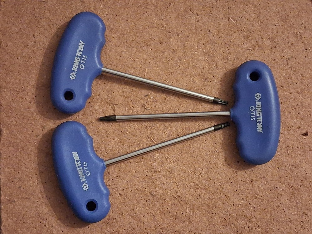 Eladó King Tony Torx15 csavarhúzó 3db egyben.