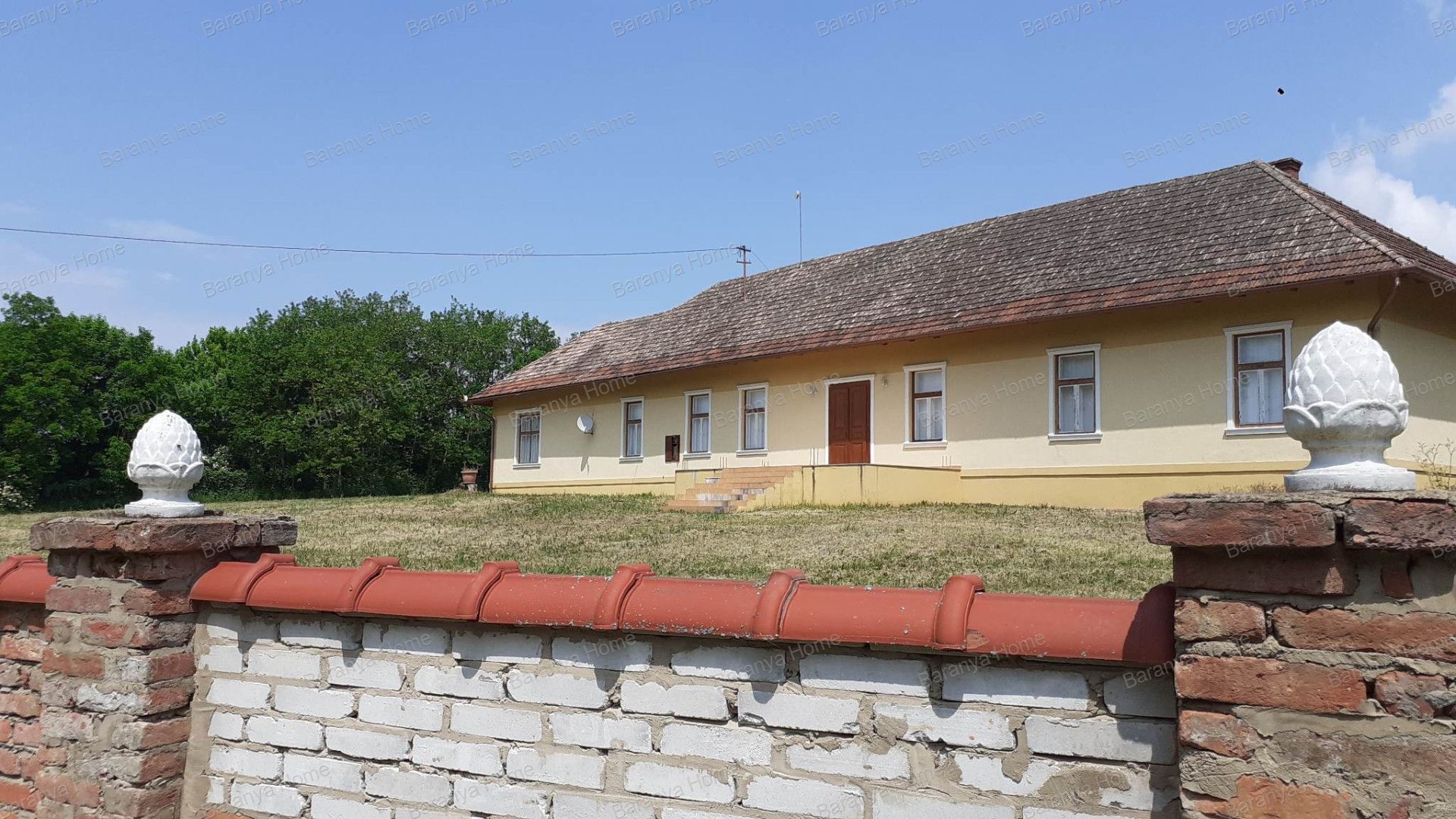 Hagyományokkal átszőtt vadászkúria eladó!