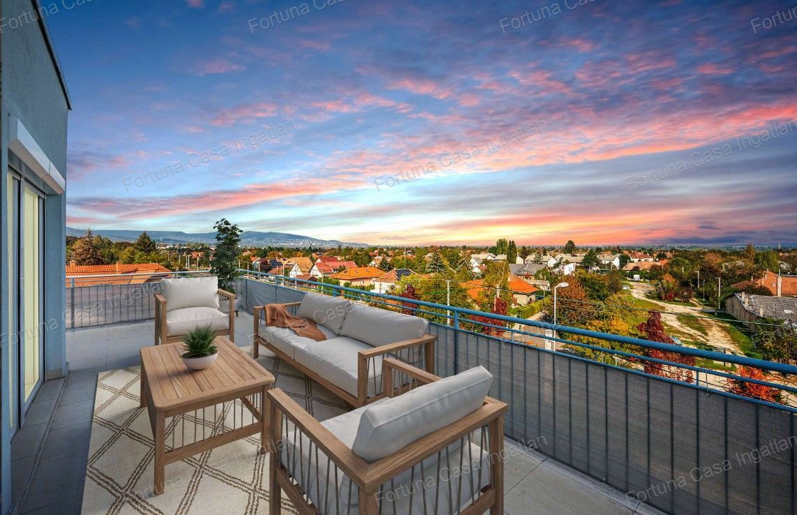Belvárosi Penthouse jellegű lakás