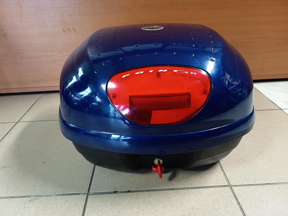 GIVI E33 Point csomagtartó doboz (33 liter)