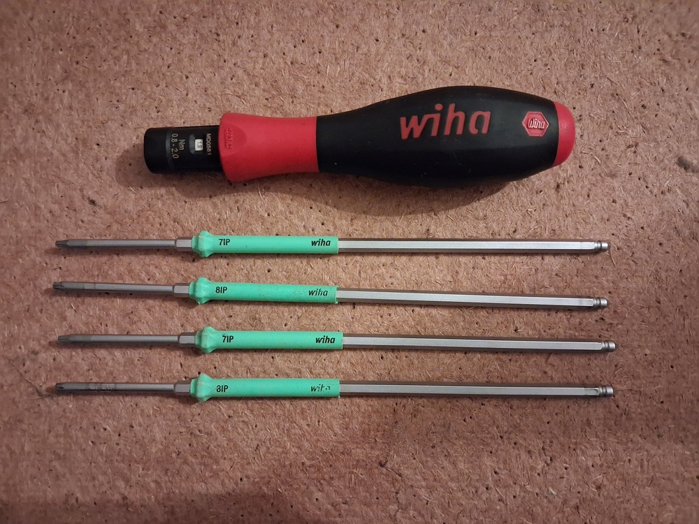 Wiha nyomaték csavarozó 0.8-2 Nm eladó.