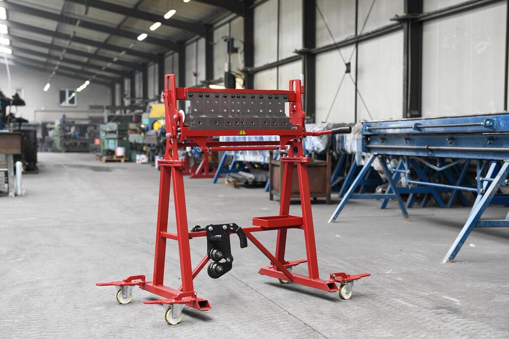 Szegmentált hajlító állvánnyal  SGR 650/1mm Prod-Masz