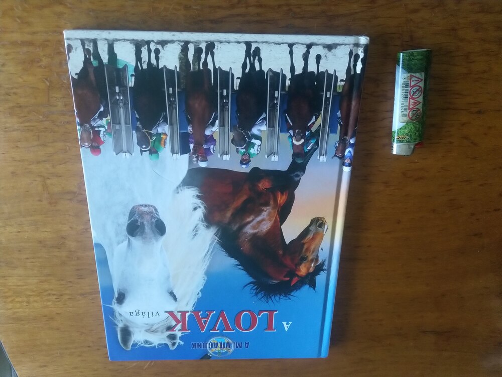 A lovak világa könyv