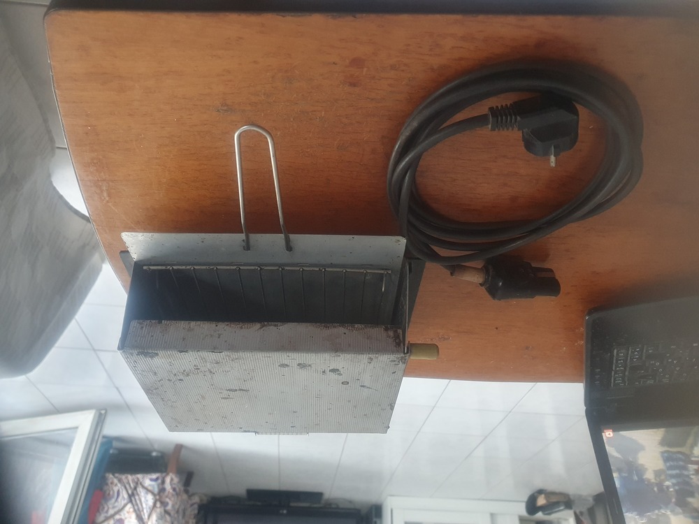 Retro eredeti AKA minigrill szendvicssütő