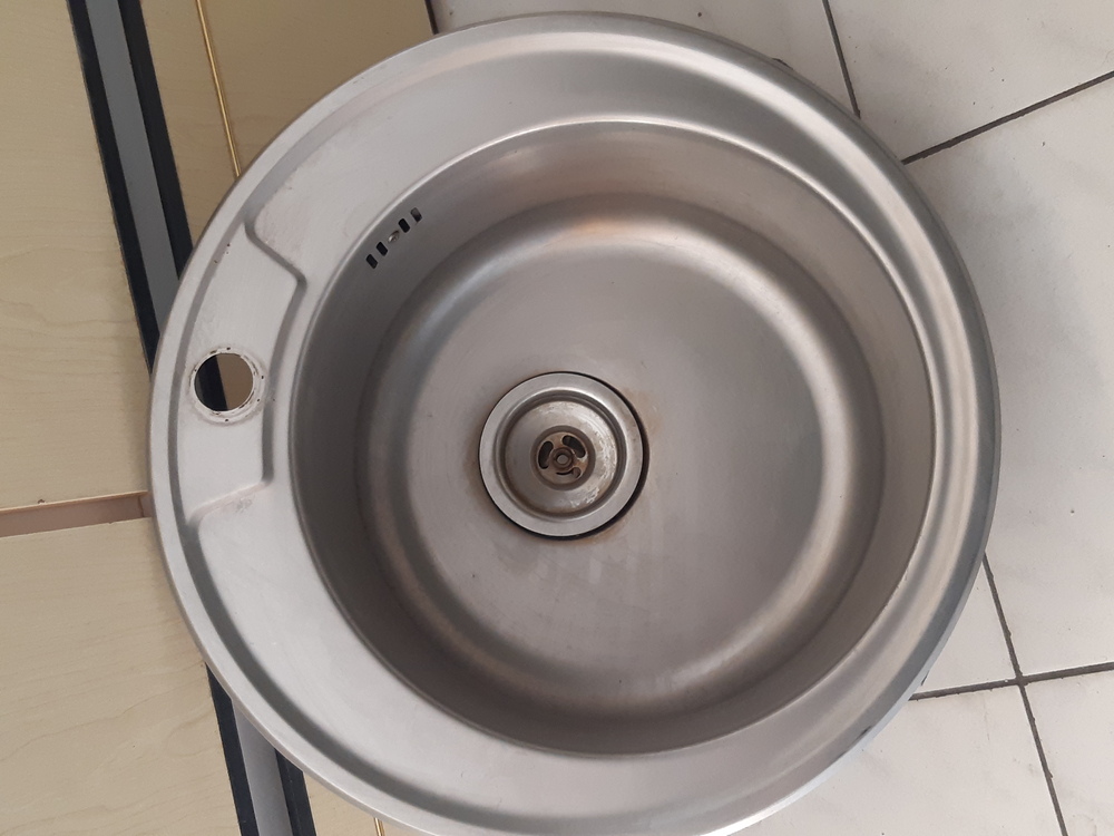 Kör egymedencés beépíthető mosogató inox 17x50cm átmérő