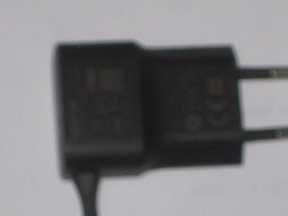 Nokia vékony dugós adapter