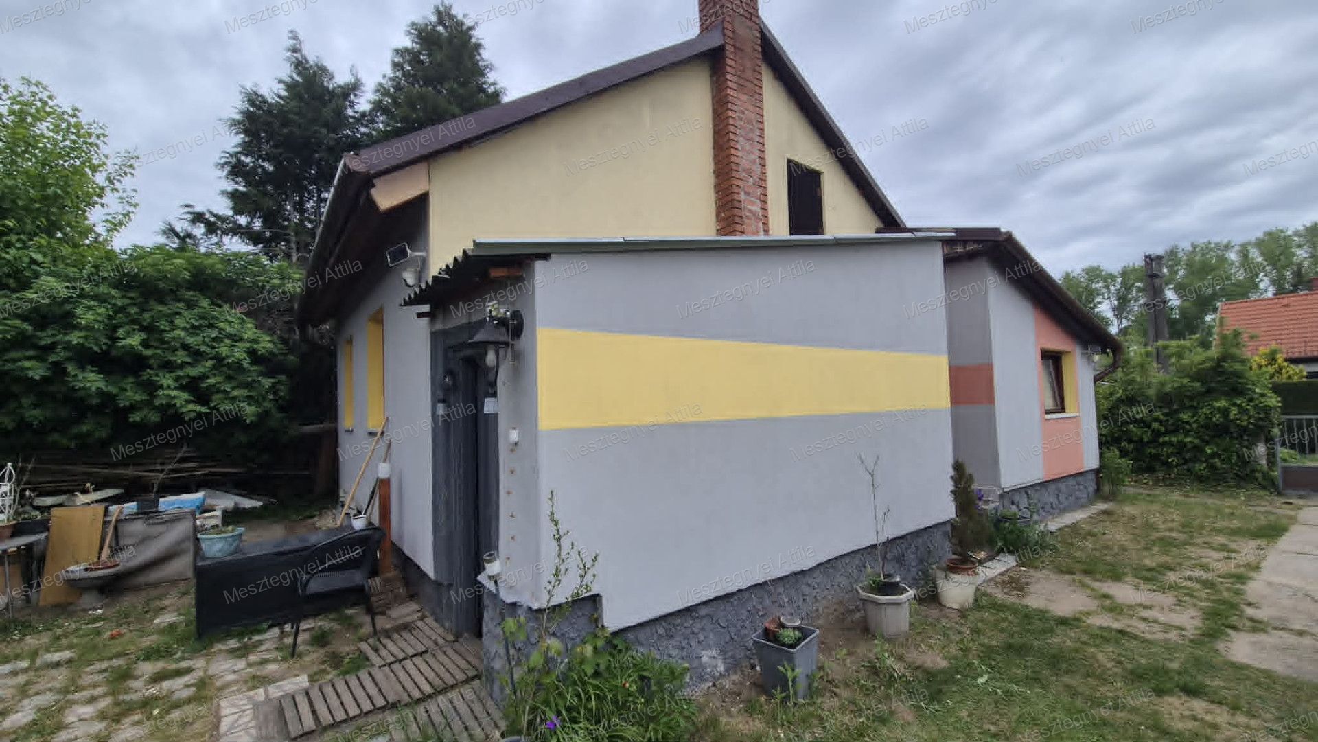 Eladó földszintes családi ház Fertőhomokon – 428 m²-es telekkel