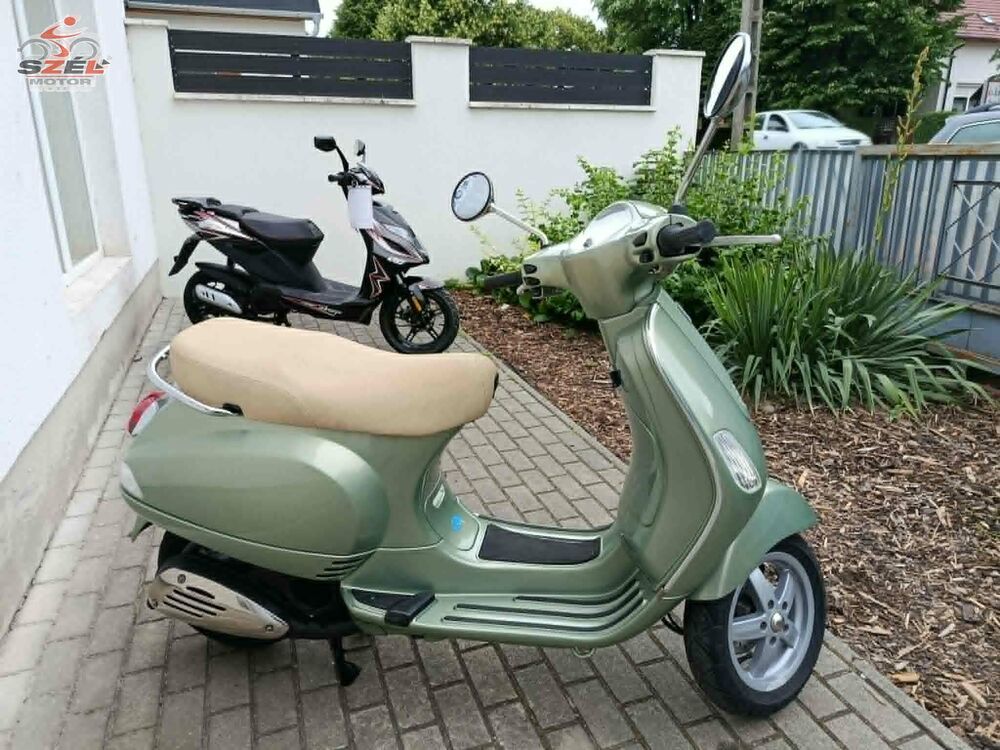 Vespa LX 125 (2007)