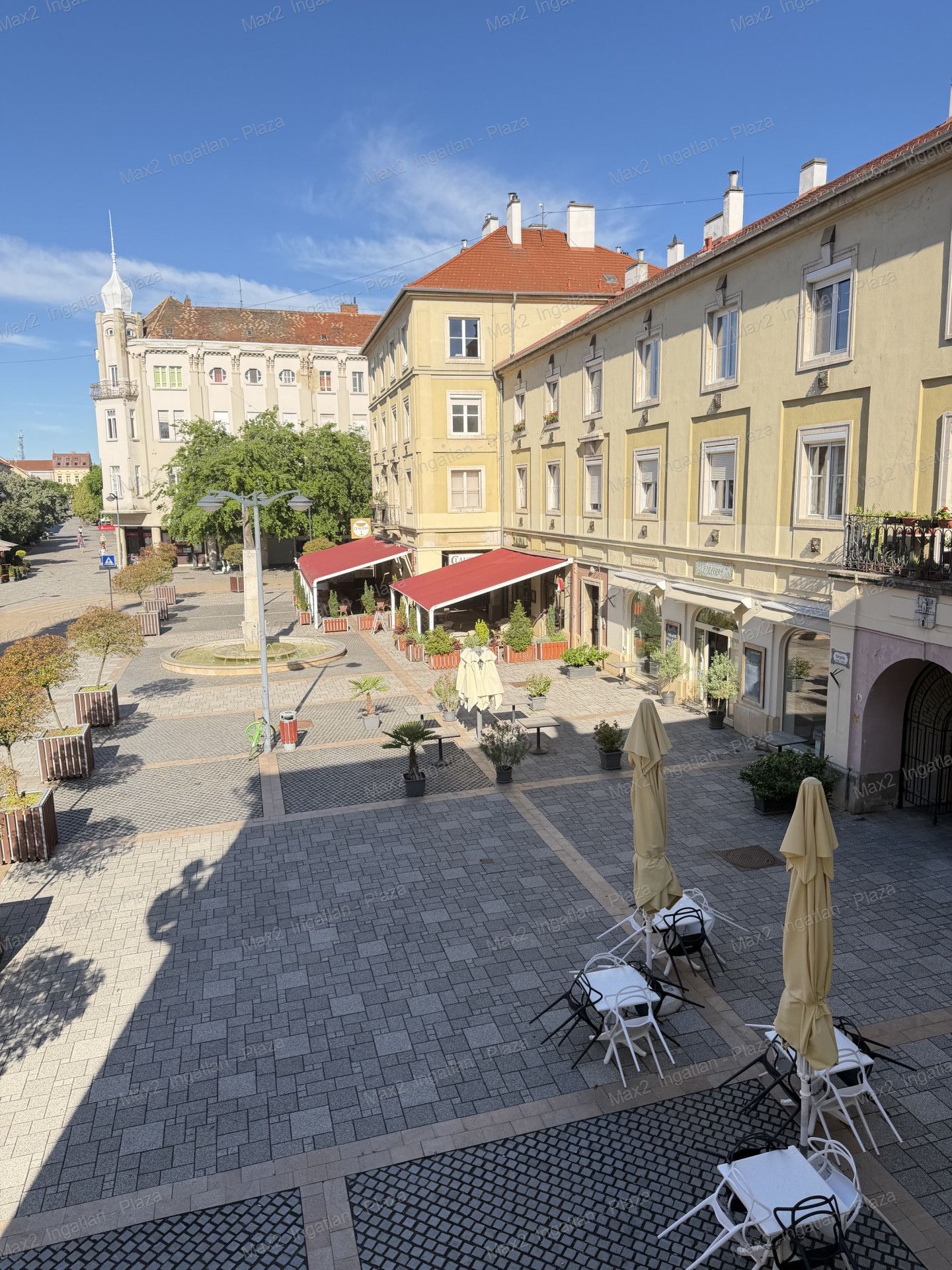 Savaria téren 80 m2 lakás kiadó