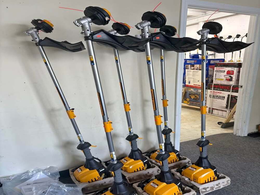 Weedeater echo Gas 2 Cycle Nagyszerűen működik.