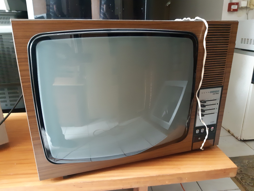 Retro ORION TV SensORION extra AT6661 fa dobozos gyűjtői darab