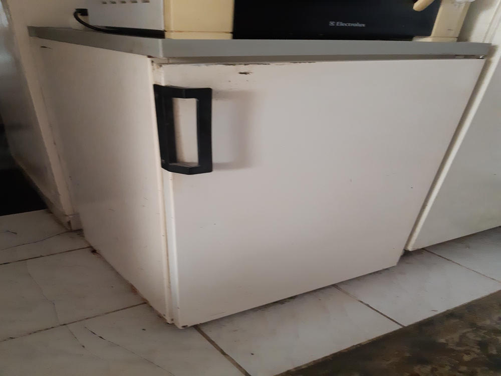 Retro LEHEL 120L-es hűtőgép jól működő